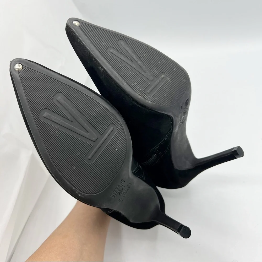 Vizzano Black Suede Velvet Ankle Bootie Size 8 Pointed Toe Stiletto Heel